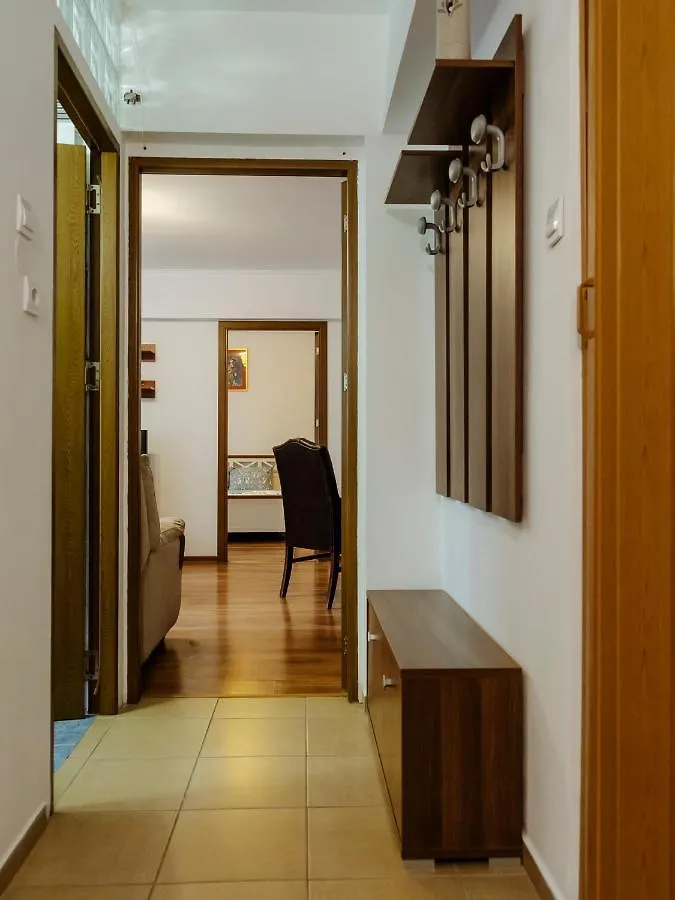 Old Town Historic Apartment With Backyard Mini Park Bucharest