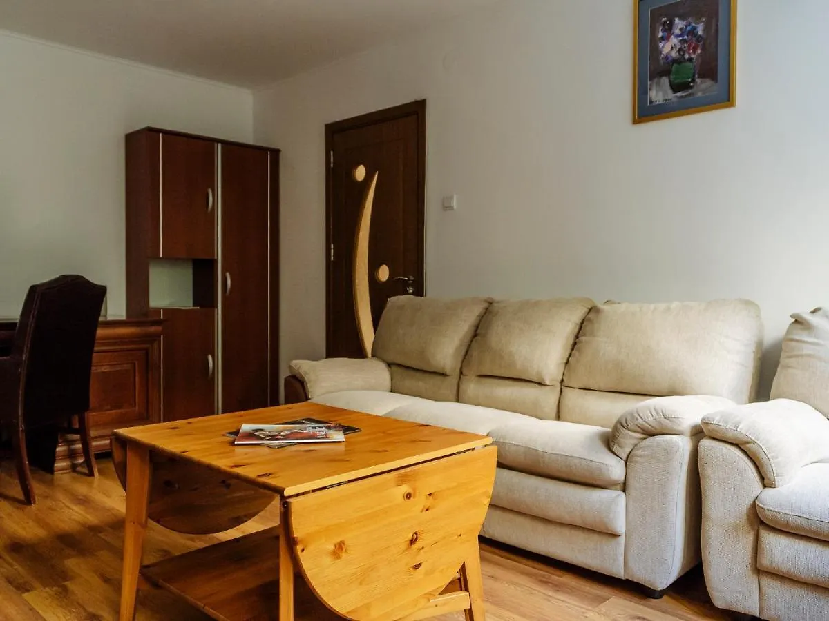 Old Town Historic Apartment With Backyard Mini Park Bucharest